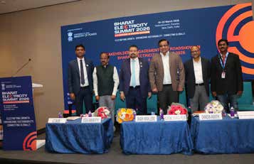 Dignitaries on dais